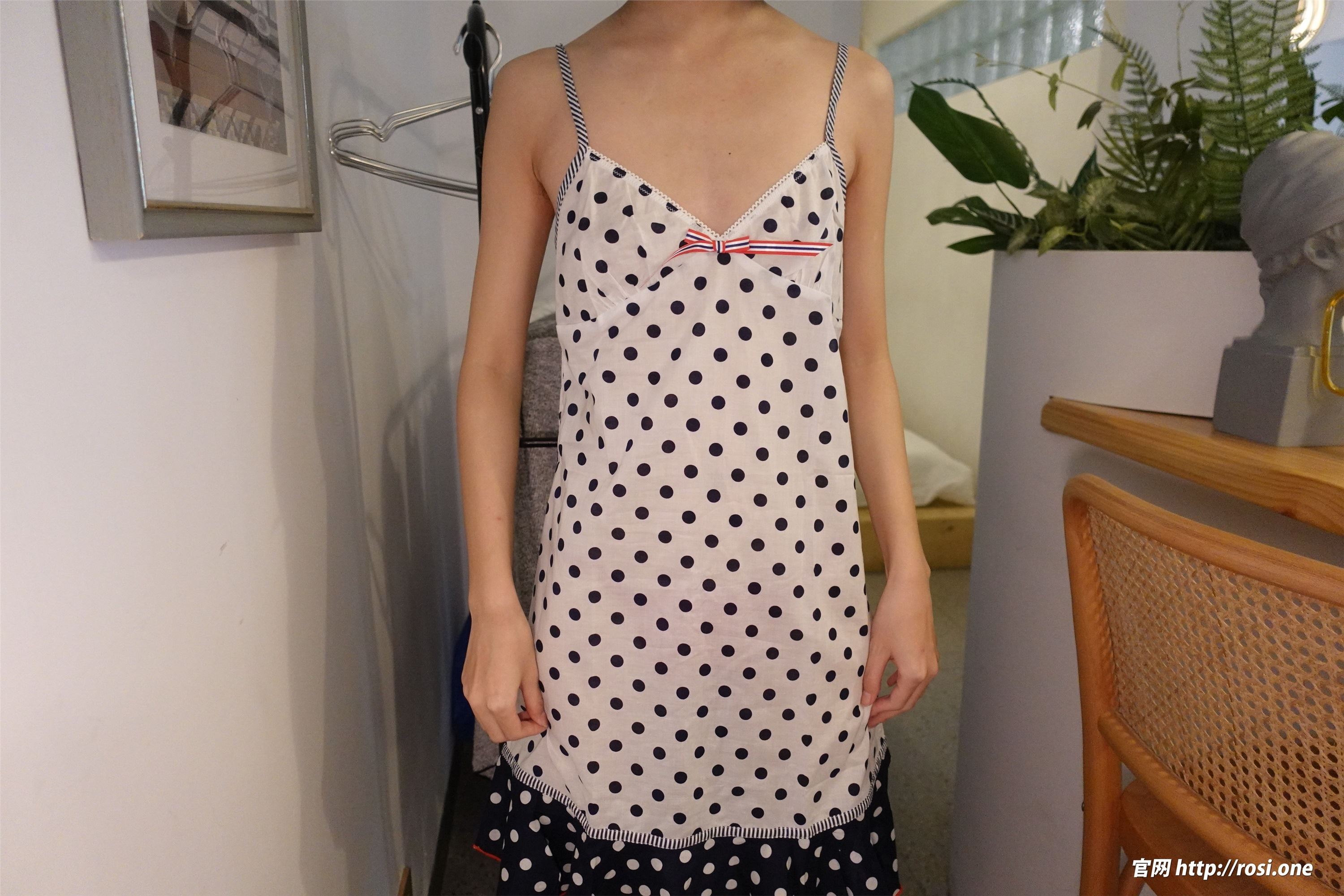 ROSI写真 2022.06.21 NO.3851